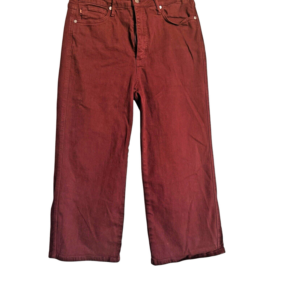 Wide-Leg Women's Jeans in Burgundy
